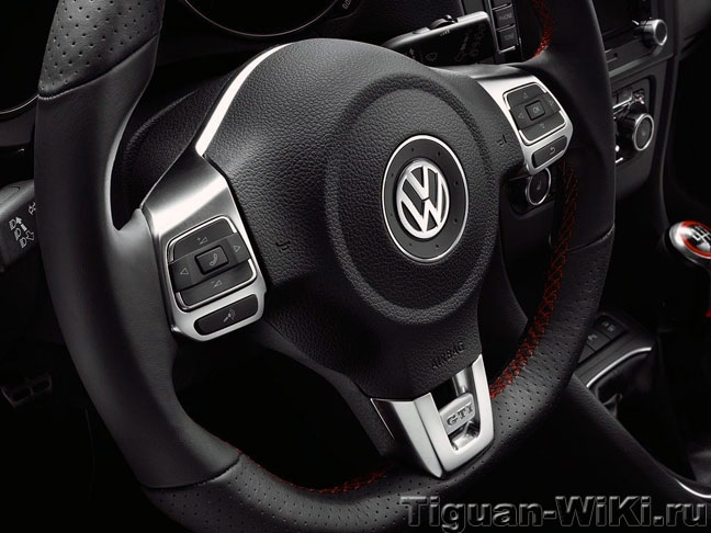 Хромированный мультируль GTI на Tiguan, Golf и Passat