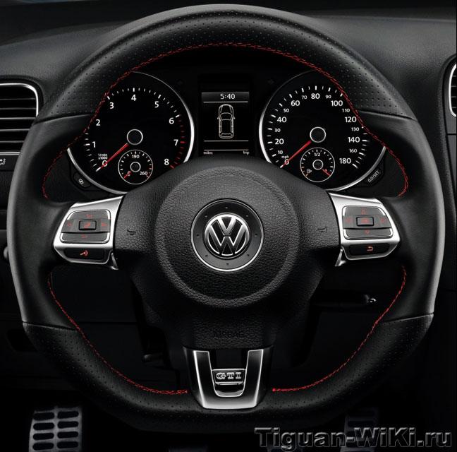 Хромированный мультируль GTI на Tiguan, Golf и Passat